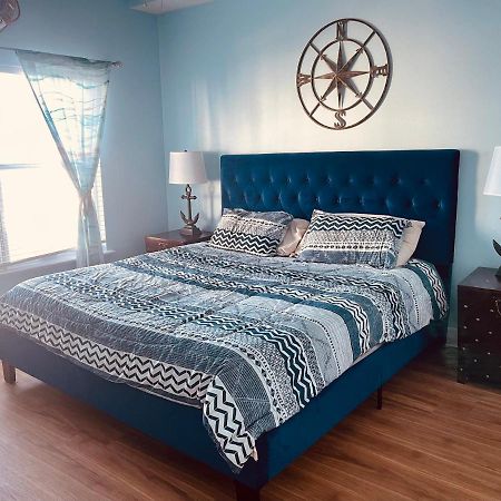 Gulf Coast Gold Private Condo - 2Bed, 2Bath, Sleep 6, Across Street From Beach, Balcony Views Of Sunsets, Beach & Gulf, Pool, Gym St. Pete Beach Exterior foto