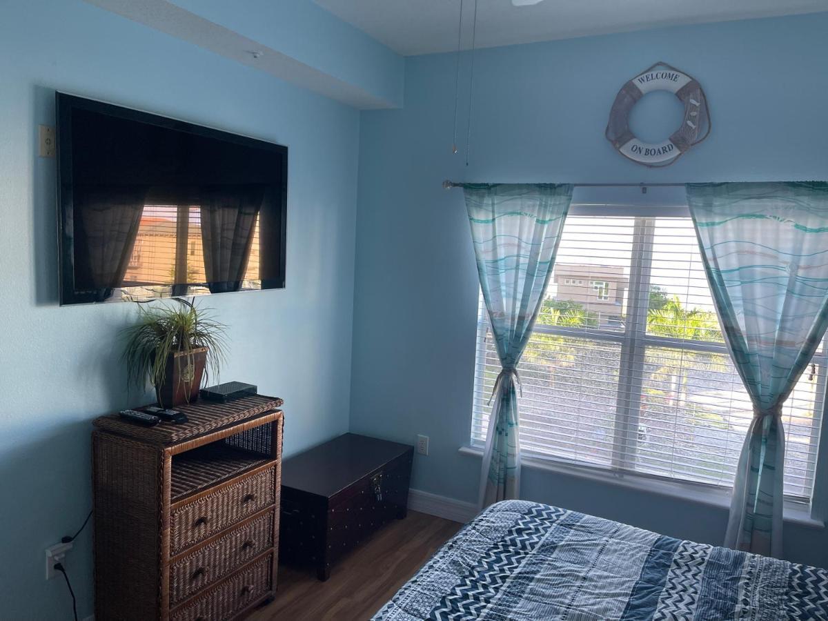 Gulf Coast Gold Private Condo - 2Bed, 2Bath, Sleep 6, Across Street From Beach, Balcony Views Of Sunsets, Beach & Gulf, Pool, Gym St. Pete Beach Exterior foto